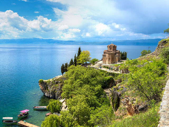 İZMİR ÇIKIŞLI VİZESİZ UÇAKLI BALKAN MASALI TURU