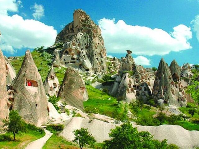 OTOBÜSLÜ KAPADOKYA VE KONYA TURU
