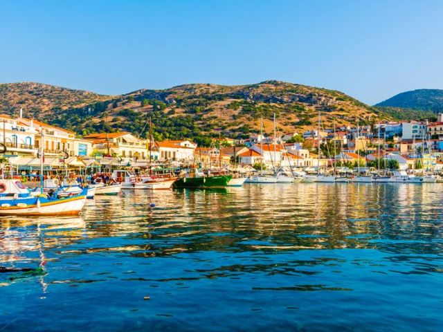 Ege'nin Gizli Cenneti Samos Adası Kuşadası Hareketli ( 4 Gece Konaklamalı Ekonomik )