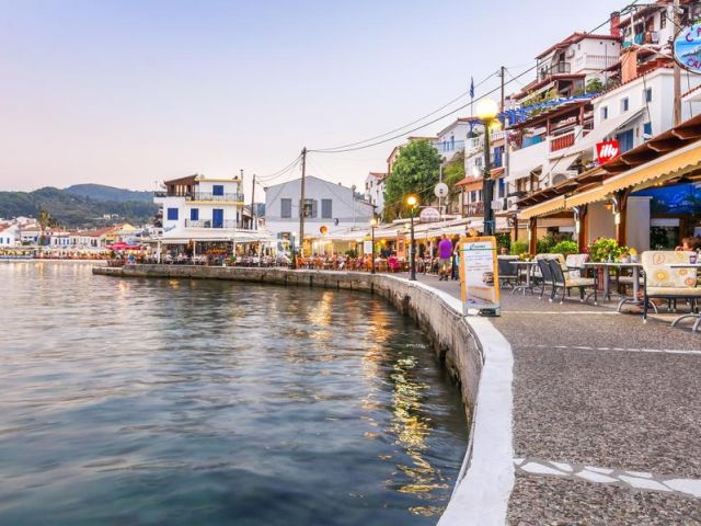 Ege'nin Gizli Cenneti Samos Adası Kuşadası Hareketli ( 4 Gece Konaklamalı Ekonomik )