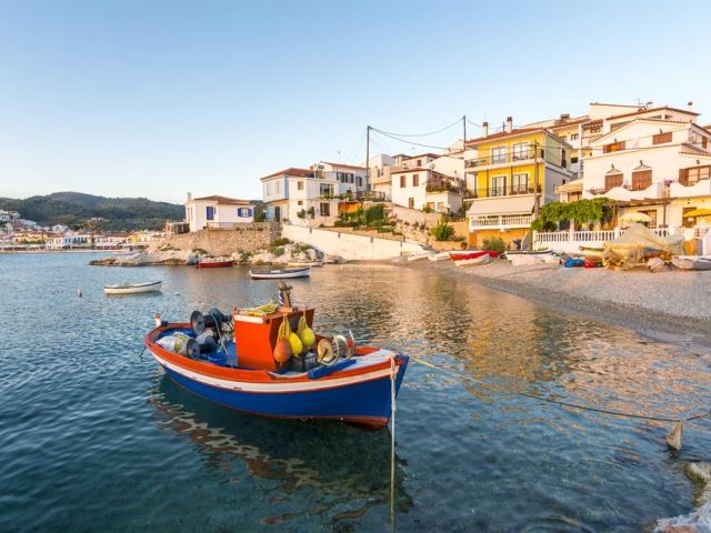 Ege'nin Gizli Cenneti Samos Adası Kuşadası Hareketli ( 4 Gece Konaklamalı Ekonomik )