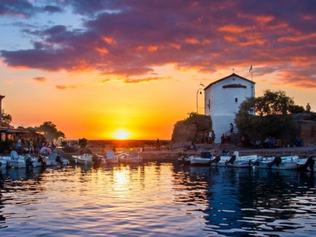 Midilli Turu 2 Gün 1 Gece – Her Çarşamba ve Cumartesi Dikili Limanı Çıkışlı