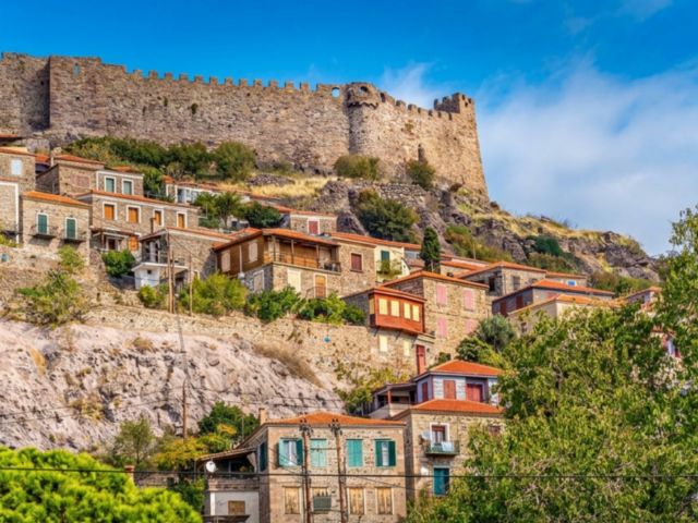 Midilli Turu 2 Gün 1 Gece – Her Çarşamba ve Cumartesi Dikili Limanı Çıkışlı