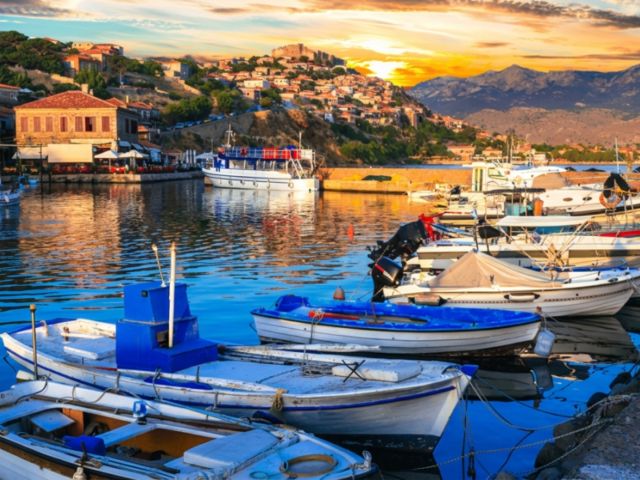 Midilli Turu | 4 Gün 3 Gece | Her Pazar Çıkışlı - İzmir Transferli