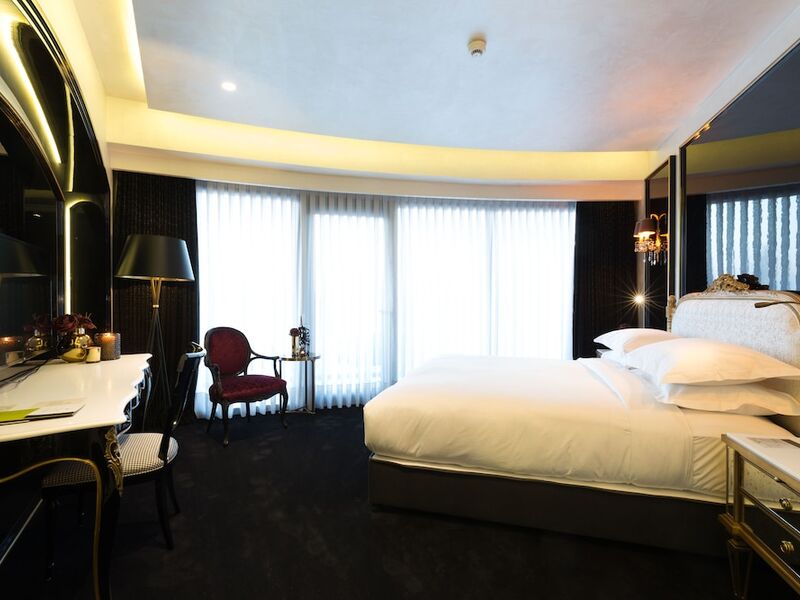 DoubleTree by Hilton Hotel Izmir Airport