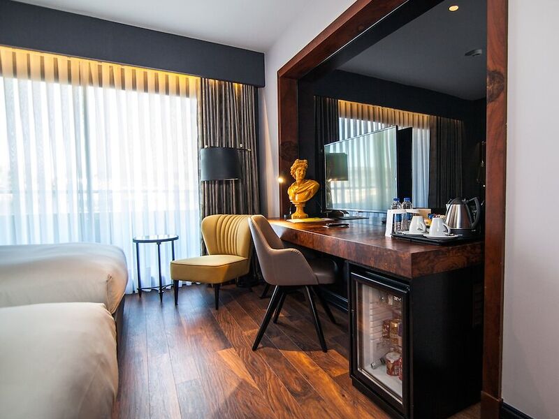 DoubleTree by Hilton Hotel Izmir Airport
