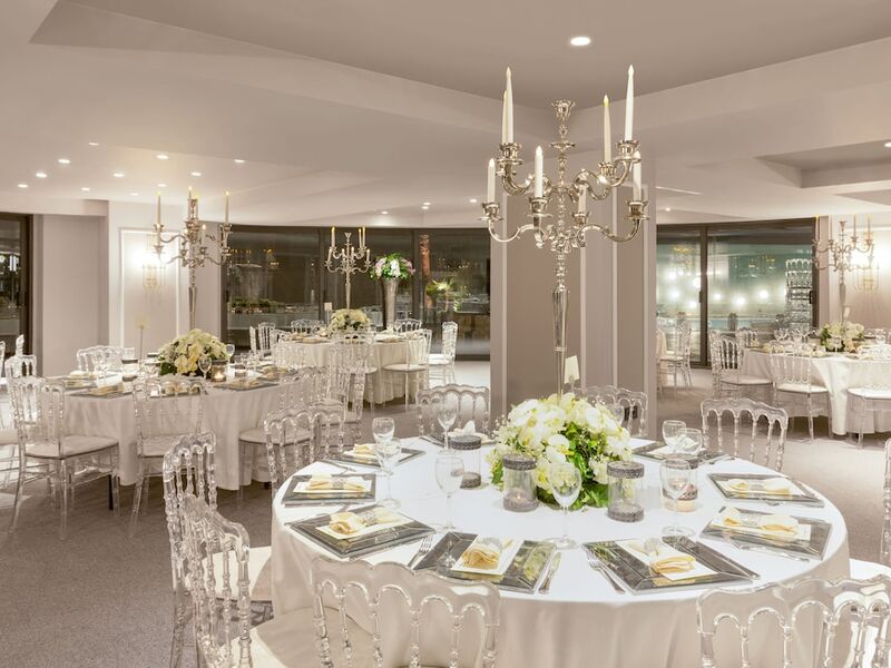 DoubleTree by Hilton Hotel Izmir Airport