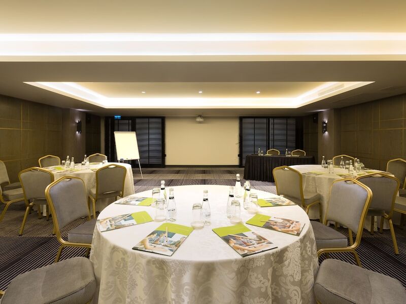 DoubleTree by Hilton Hotel Izmir Airport
