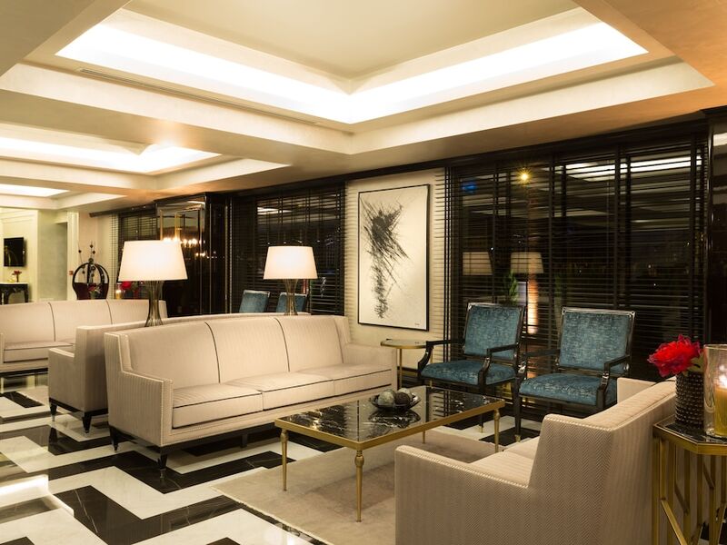 DoubleTree by Hilton Hotel Izmir Airport
