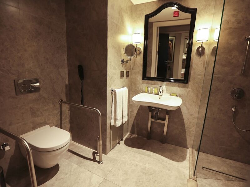 DoubleTree by Hilton Hotel Izmir Airport