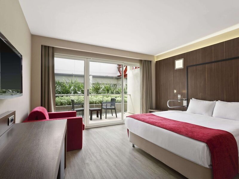 Ramada Encore by Wyndham Izmir