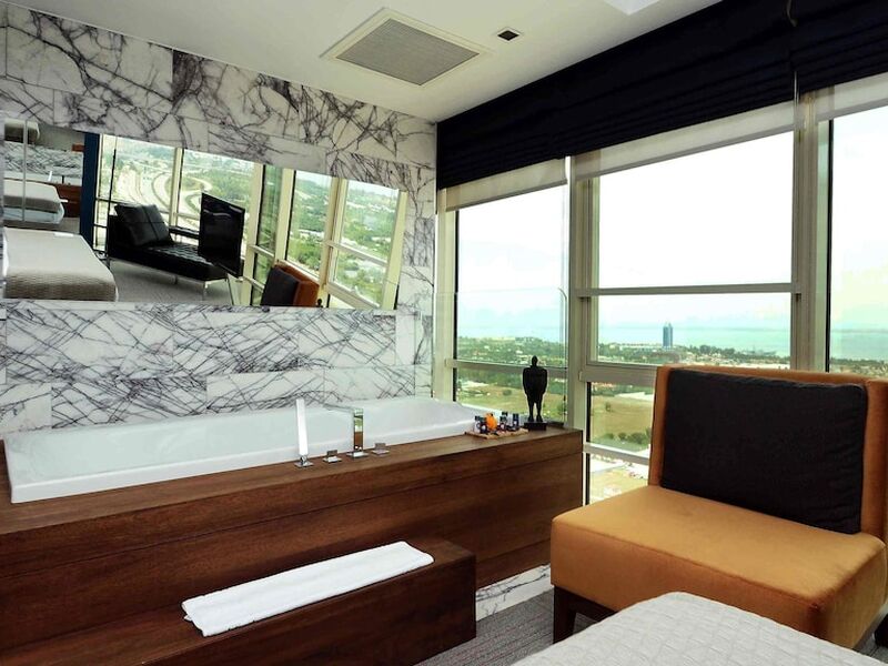 Ramada Encore by Wyndham Izmir