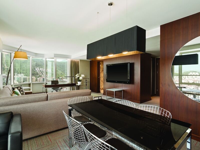 Ramada Encore by Wyndham Izmir