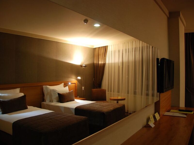 Volley Hotel İzmir