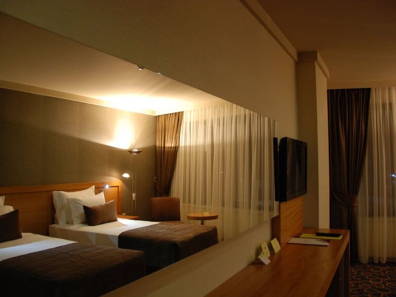 Volley Hotel İzmir