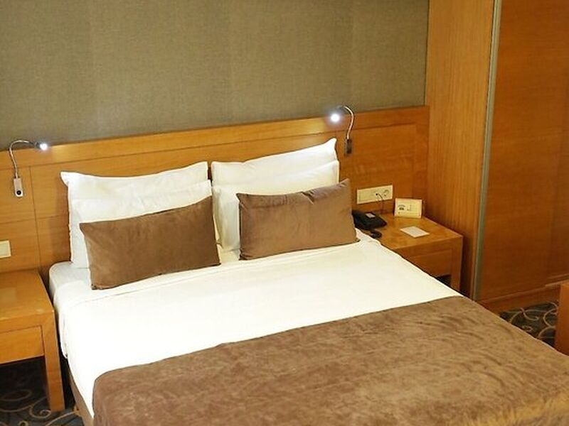 Volley Hotel İzmir