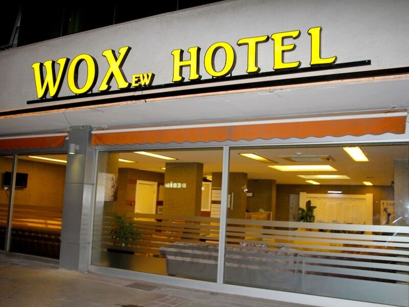 Wox Ew Hotel