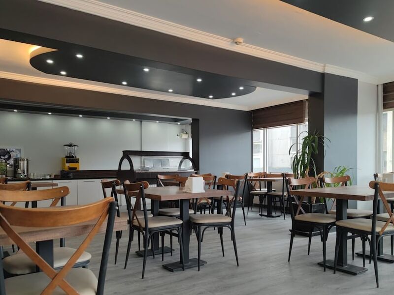 Wox Ew Hotel