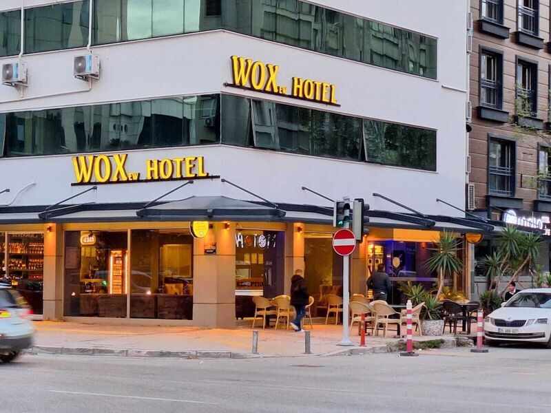 Wox Ew Hotel