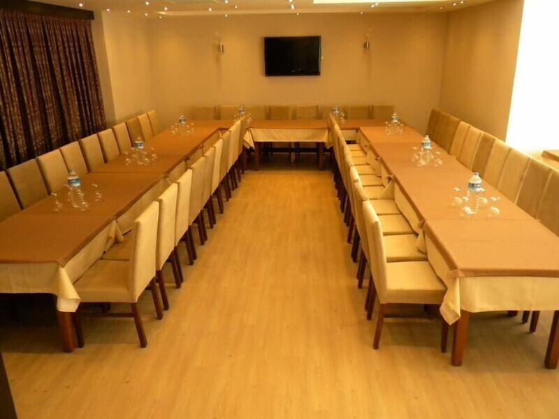 Vesta Fuar Hotel