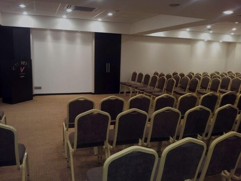 Vesta Fuar Hotel