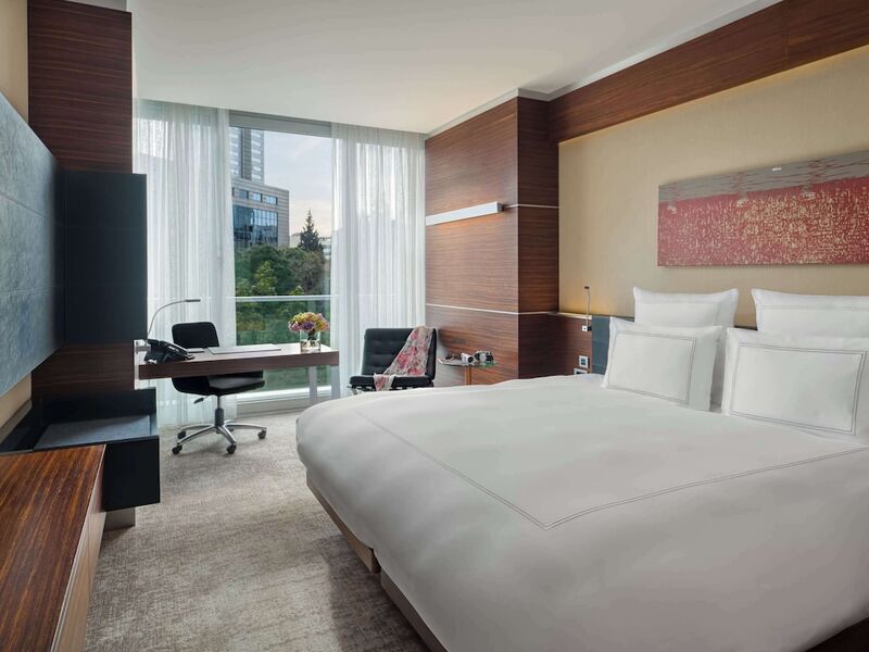 Swissotel Buyuk Efes Izmir