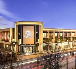 DoubleTree by Hilton Hotel Izmir Airport