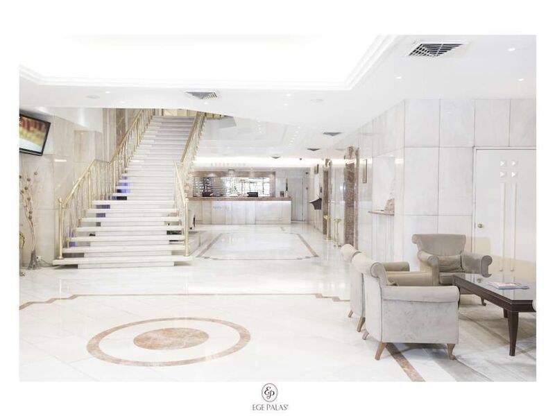 Ege Palas Business Hotel