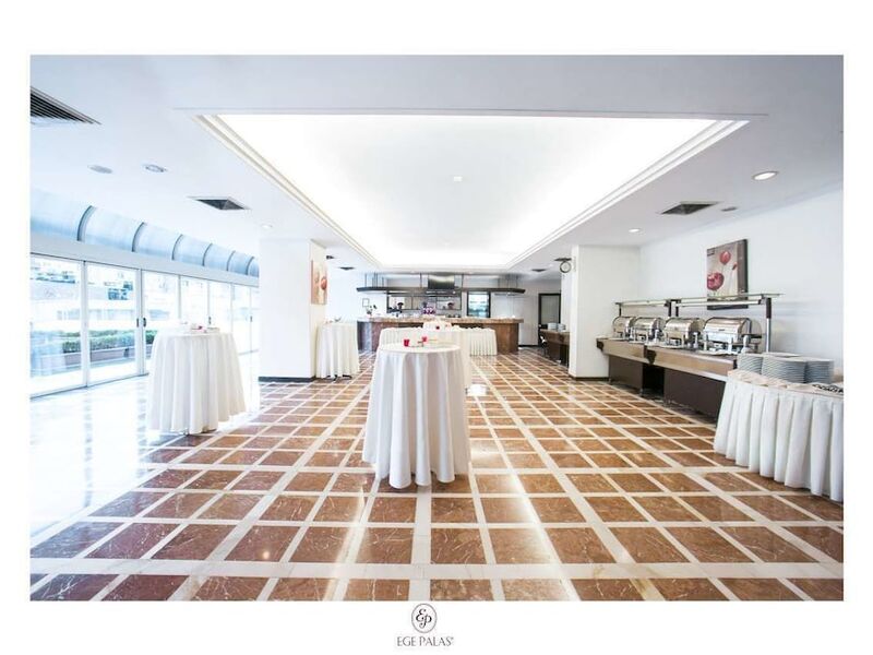 Ege Palas Business Hotel