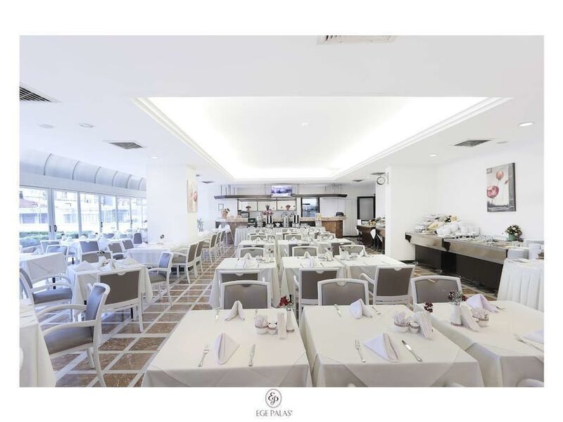 Ege Palas Business Hotel