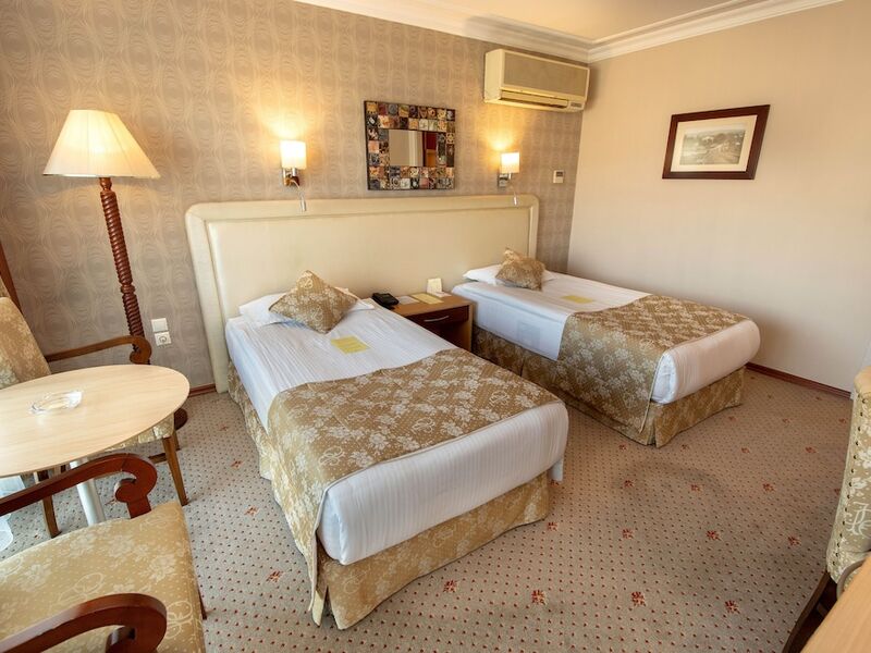 Izmir Palas Otel
