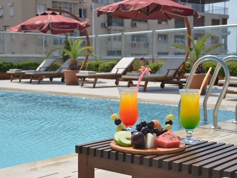 Ege Palas Business Hotel