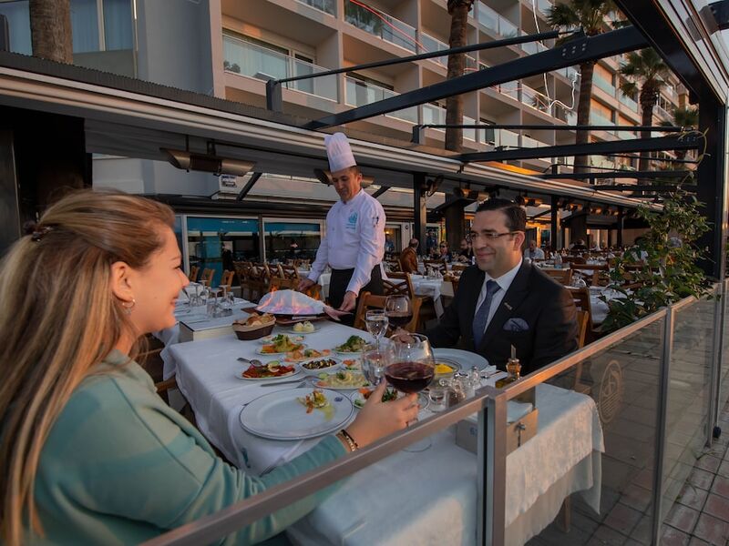 Izmir Palas Otel