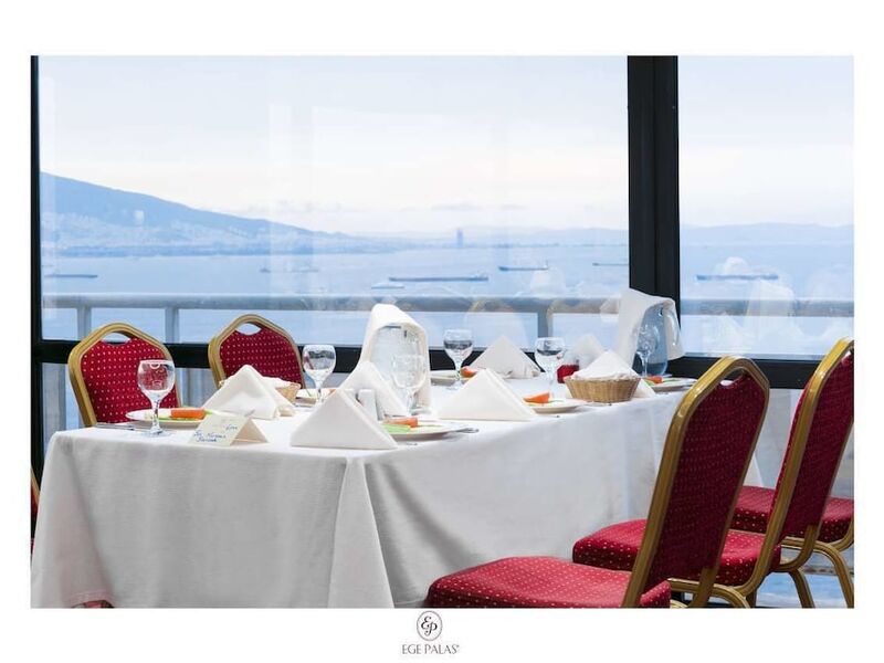 Ege Palas Business Hotel