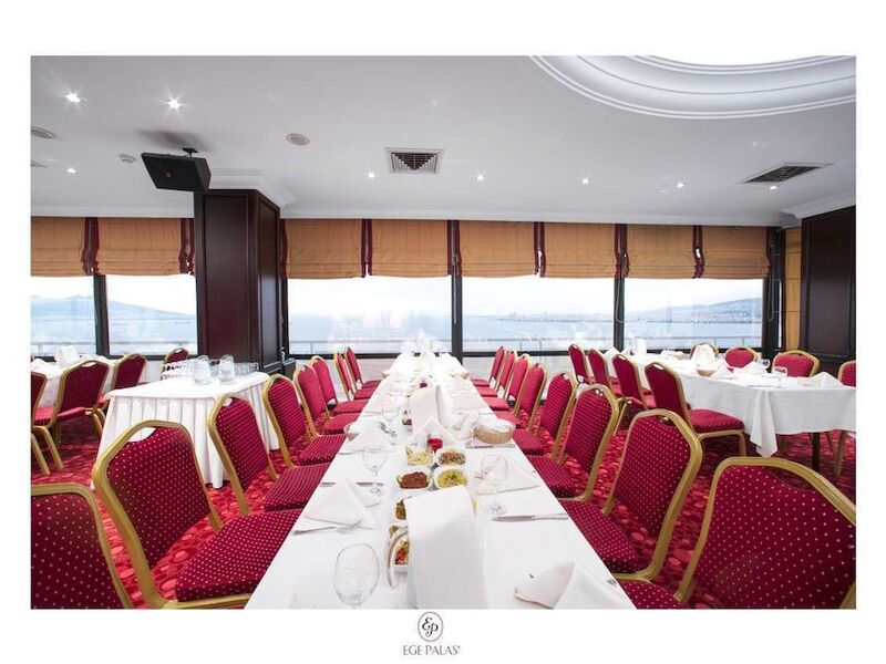 Ege Palas Business Hotel