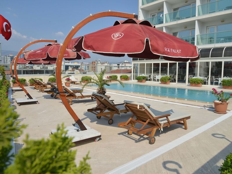 Ege Palas Business Hotel