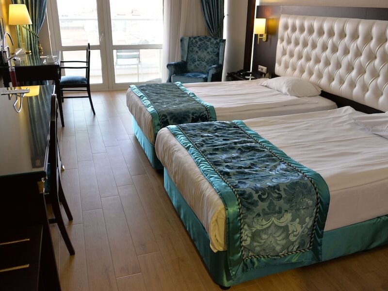 Ege Palas Business Hotel