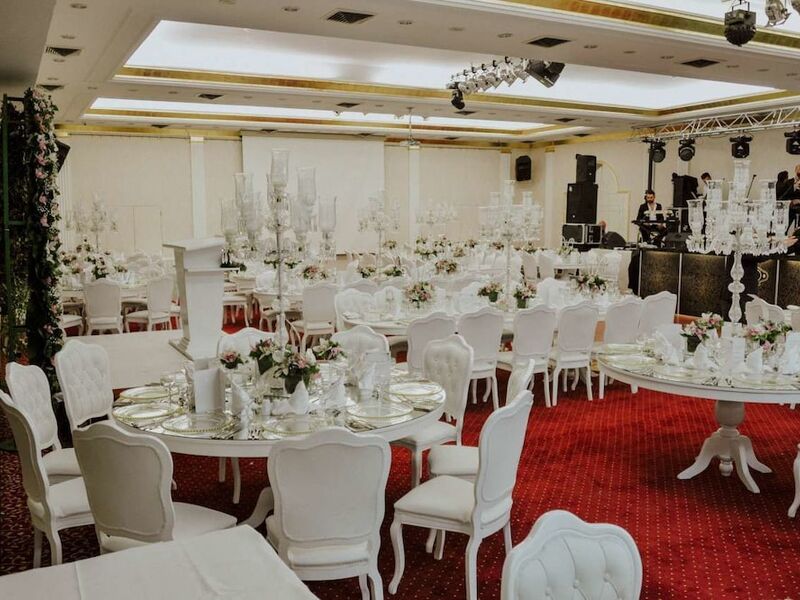 Ege Palas Business Hotel