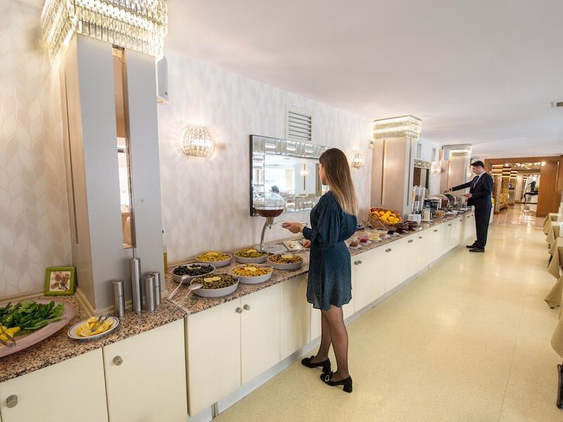 Izmir Palas Otel