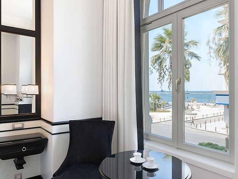 En Hotel Izmir