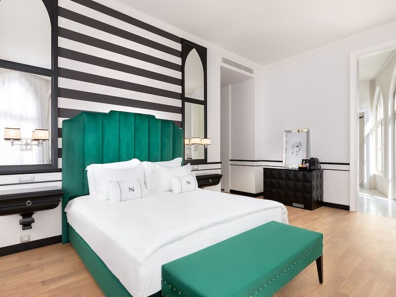 En Hotel Izmir