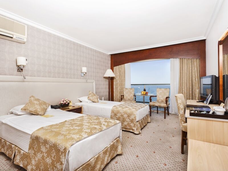 Izmir Palas Otel