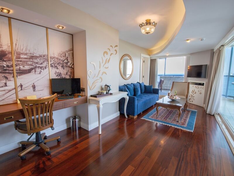 Izmir Palas Otel