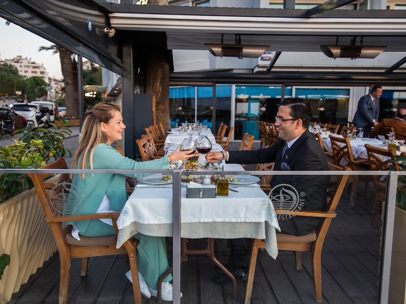 Izmir Palas Otel