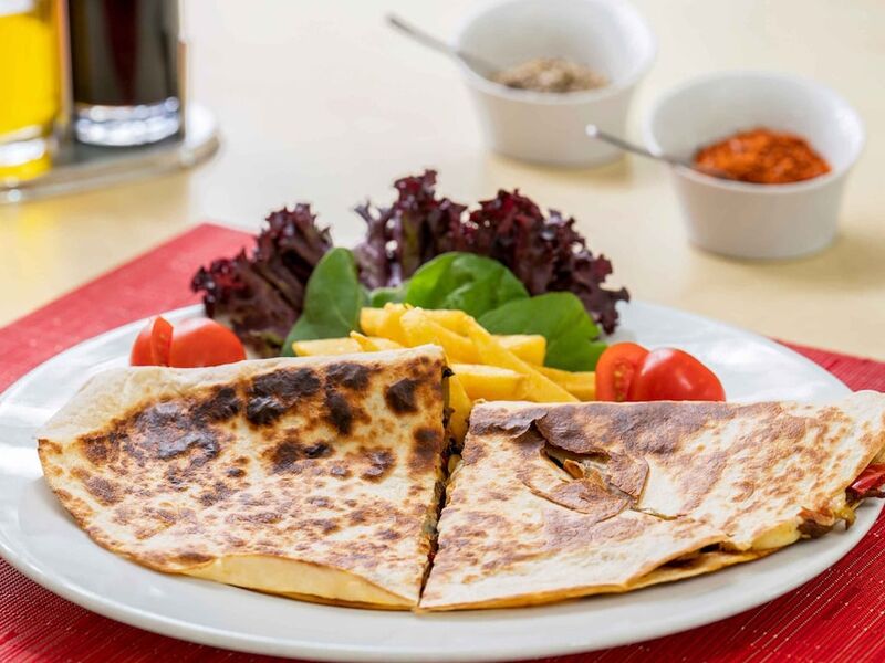 ibis Izmir Alsancak