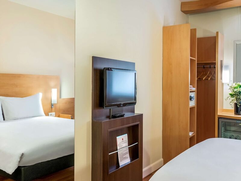 ibis Izmir Alsancak