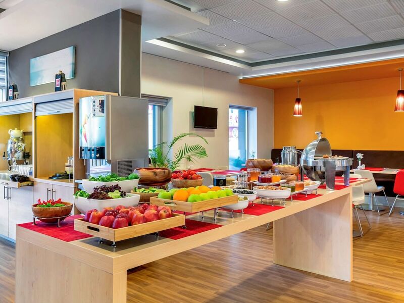 ibis Izmir Alsancak