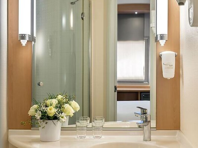 ibis Izmir Alsancak