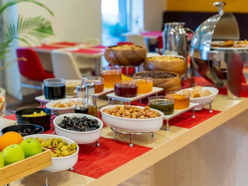 ibis Izmir Alsancak