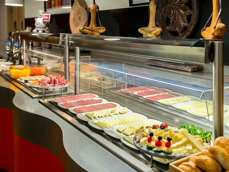 ibis Izmir Alsancak